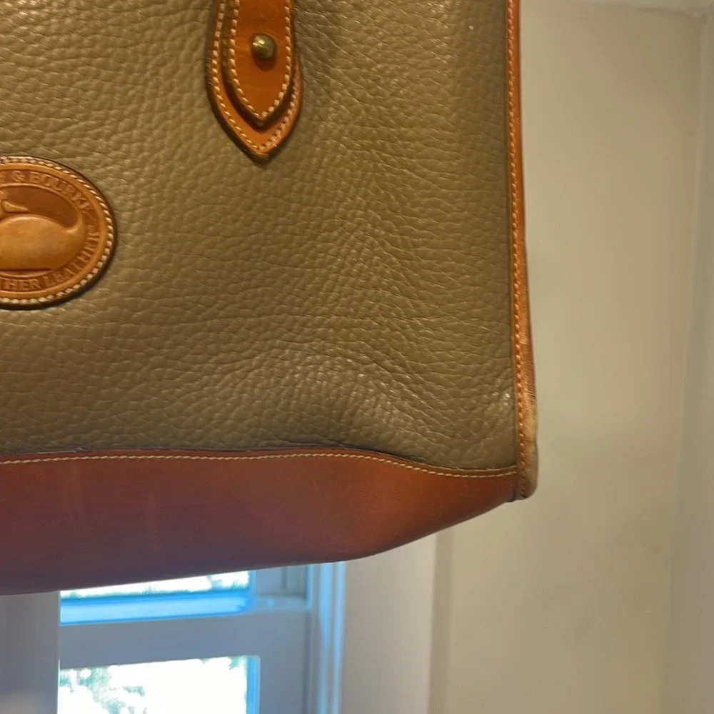 Dooney & Bourke vintage dooney