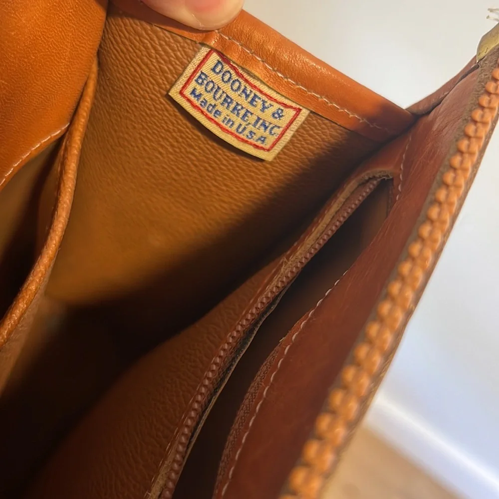 Dooney & Bourke vintage dooney