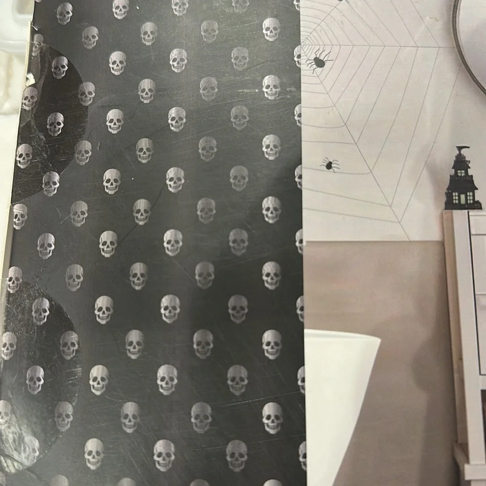 N/A jacquard skull
