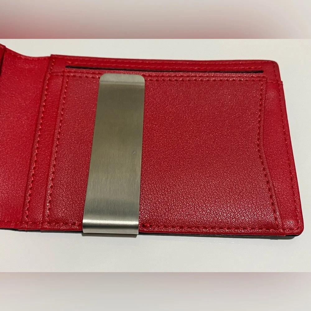 Runbox slim wallet