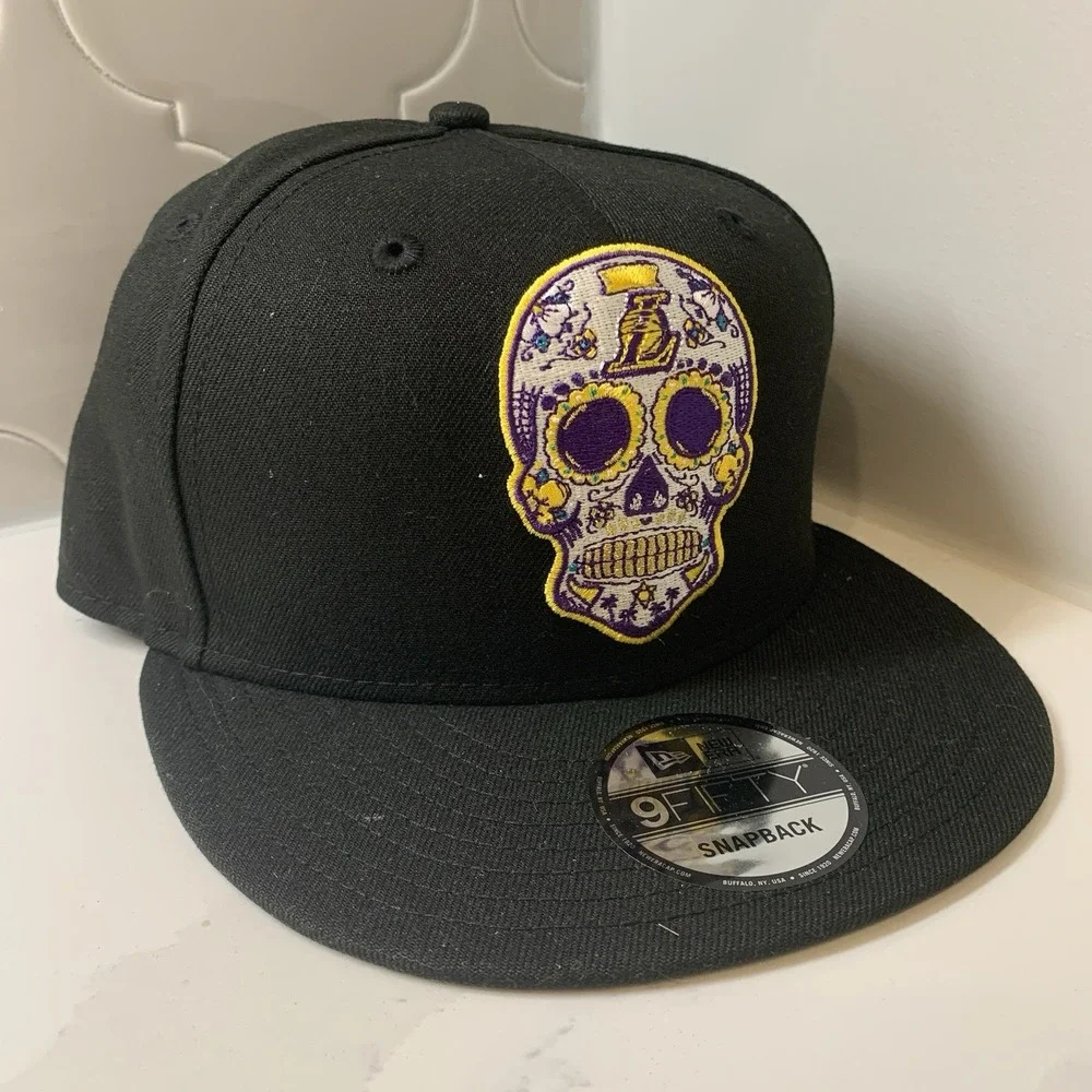New Era hat lakers dead