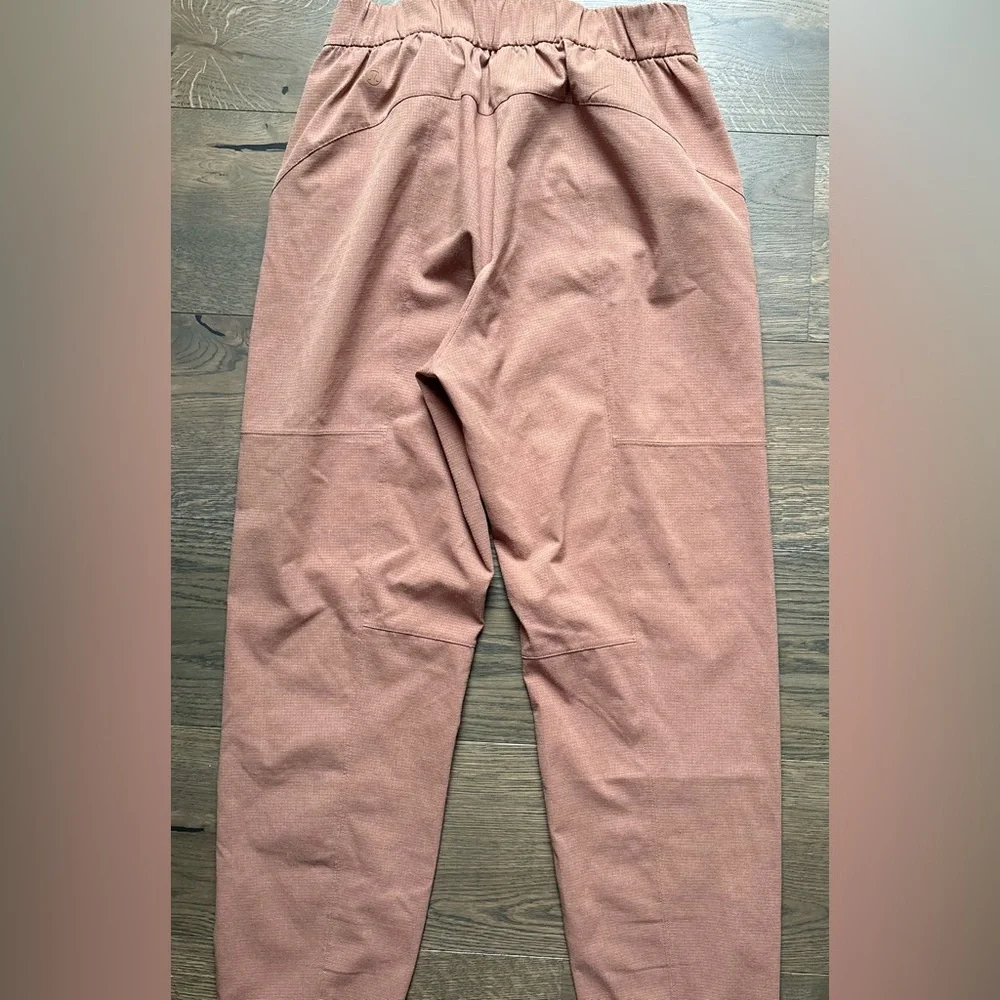 lululemon athletica light breathable