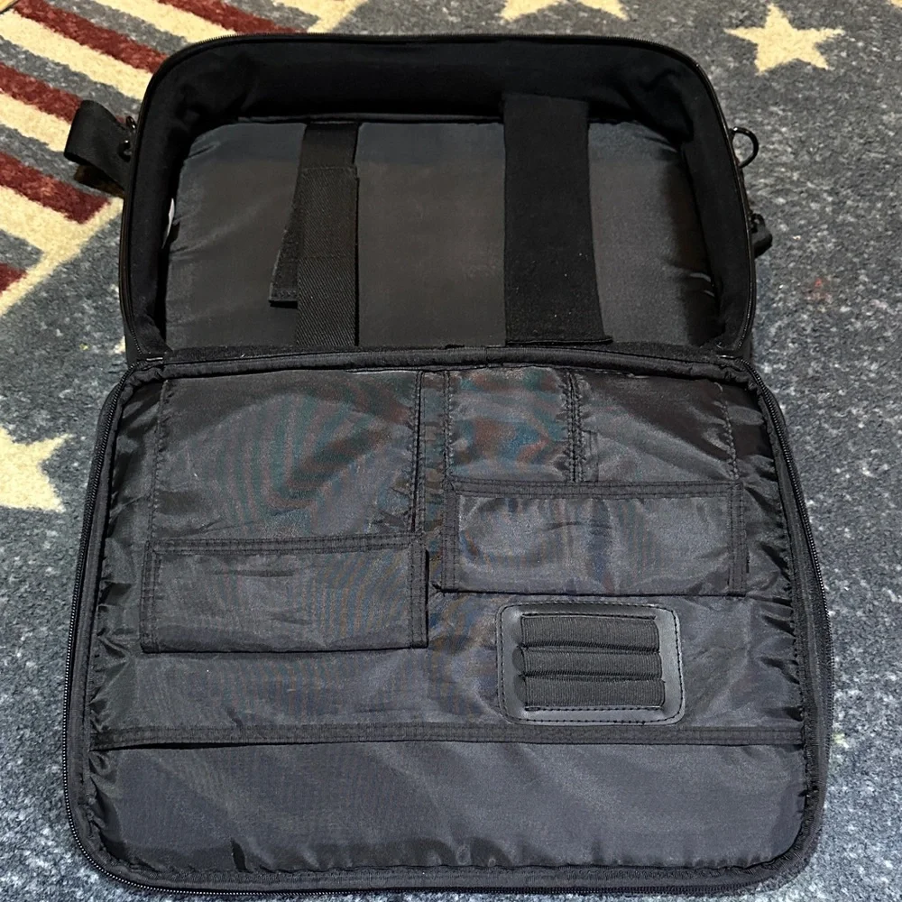 ICON elegant black