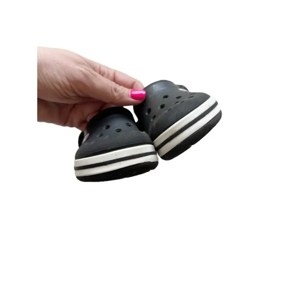 CROCS ready some black