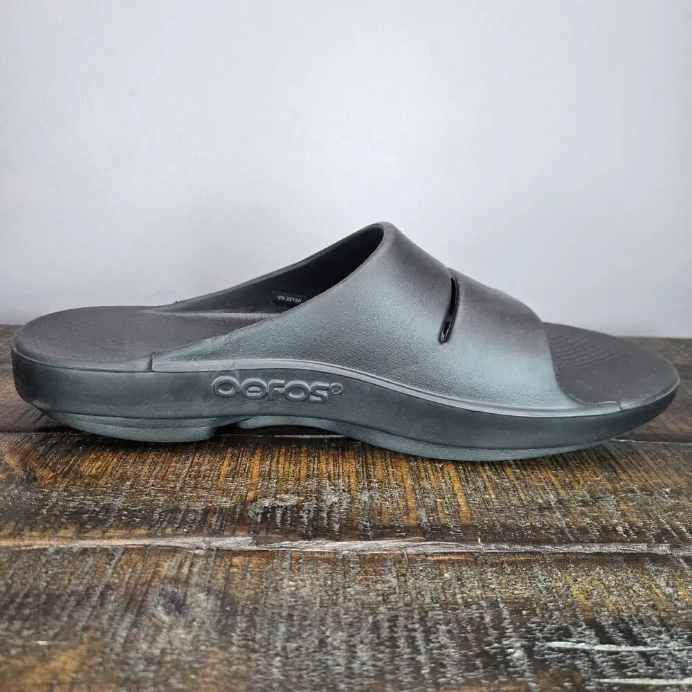 OOFOS womens color