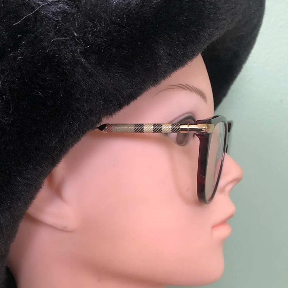 Burberry tortoise eyewear