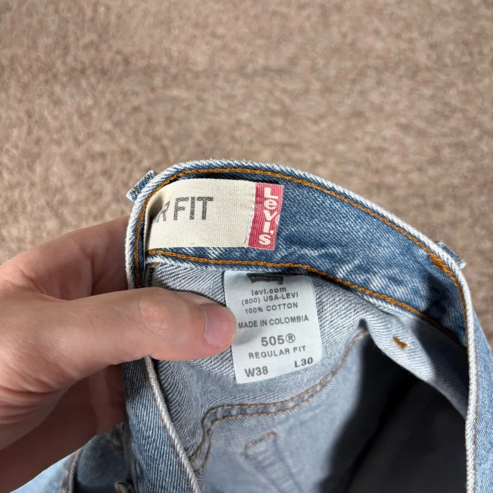 Levis these pants