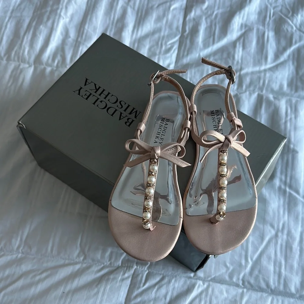 Badgley Mischka 13 pearl