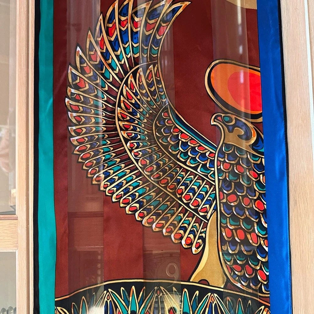Bob Mackie bold striking