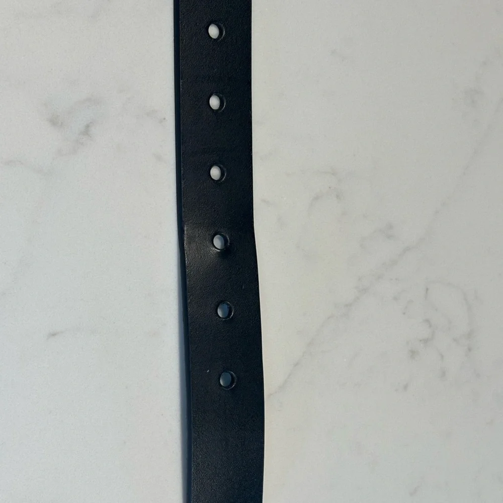 GAP classic black