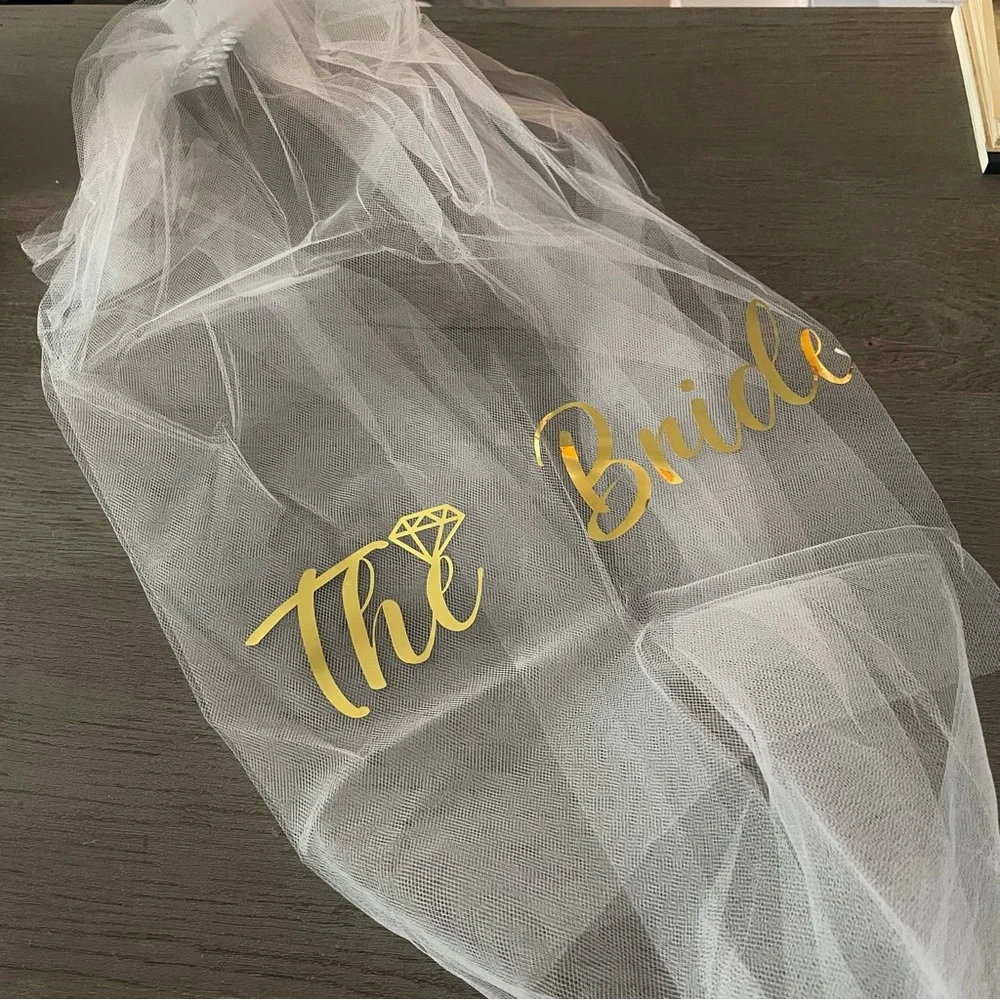 NWT Bachelorette White Bridal Veil Hairpiece