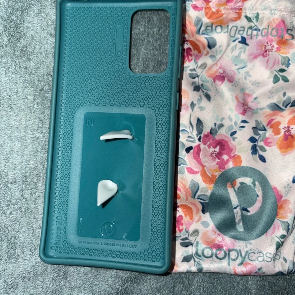 Loopy Case fits vibrant doesn’t***