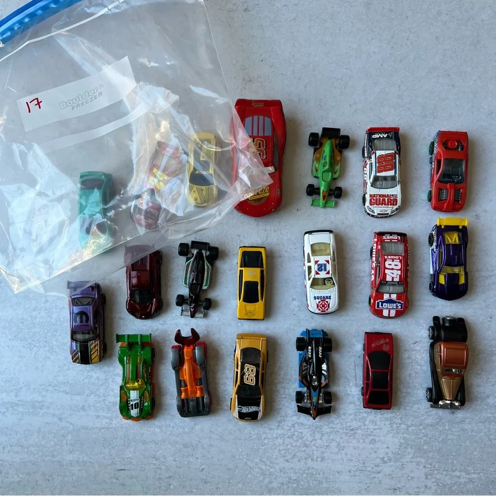 N/A toy car