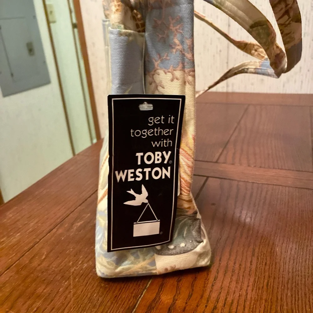 Toby Weston made usa……