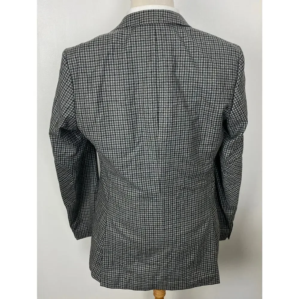 Hugo Boss this listing