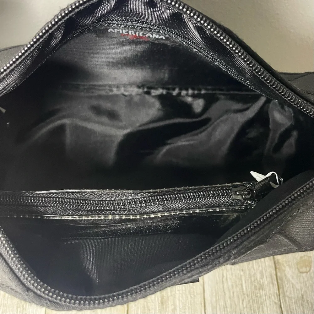 Sharif top interior 9”
