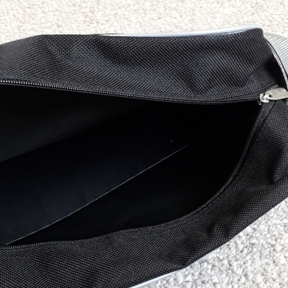 Ultralite nwot men