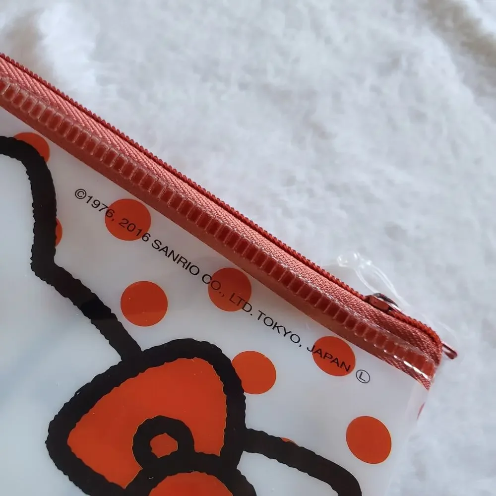 Sanrio vinyl travel closure