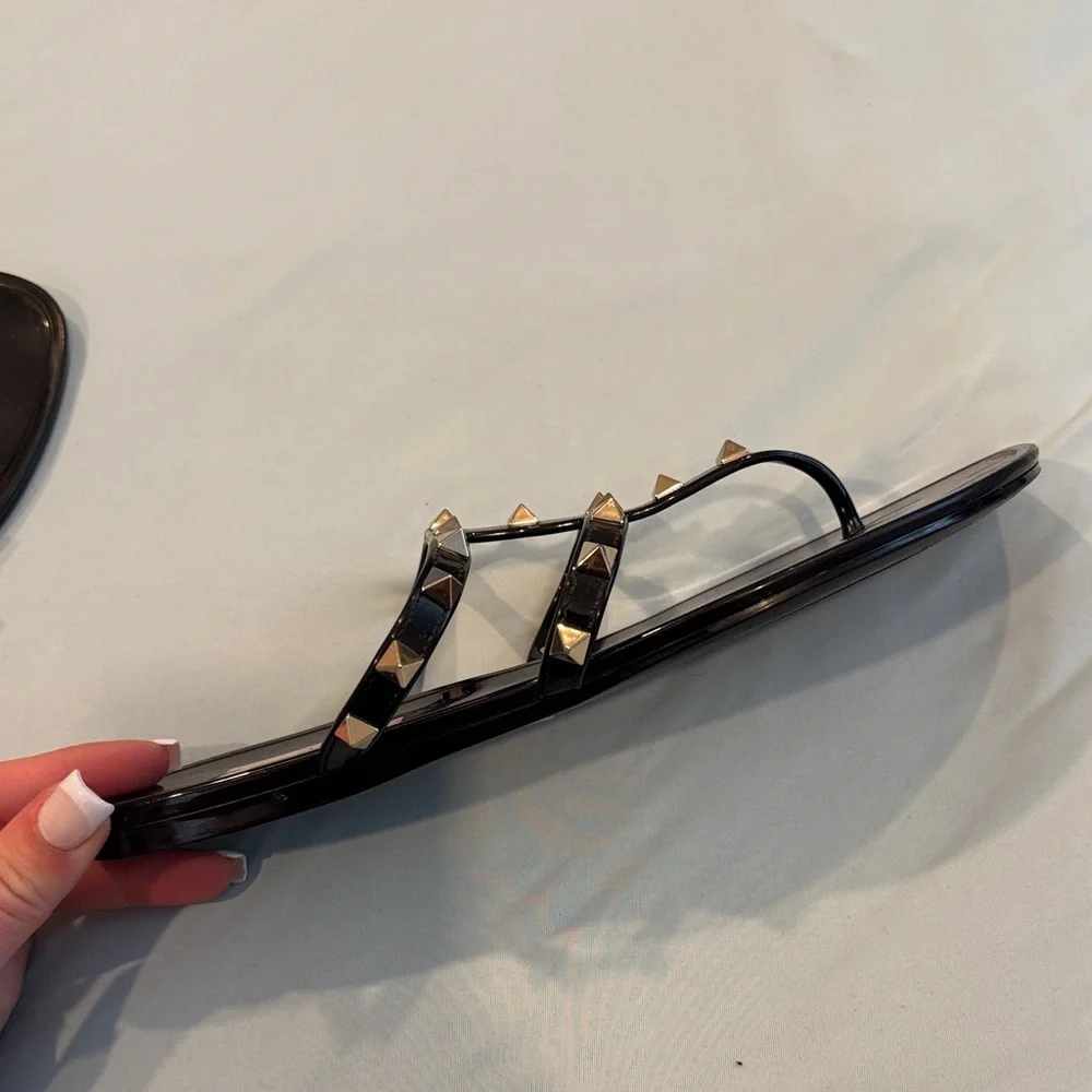 Valentino Garavani broken studs