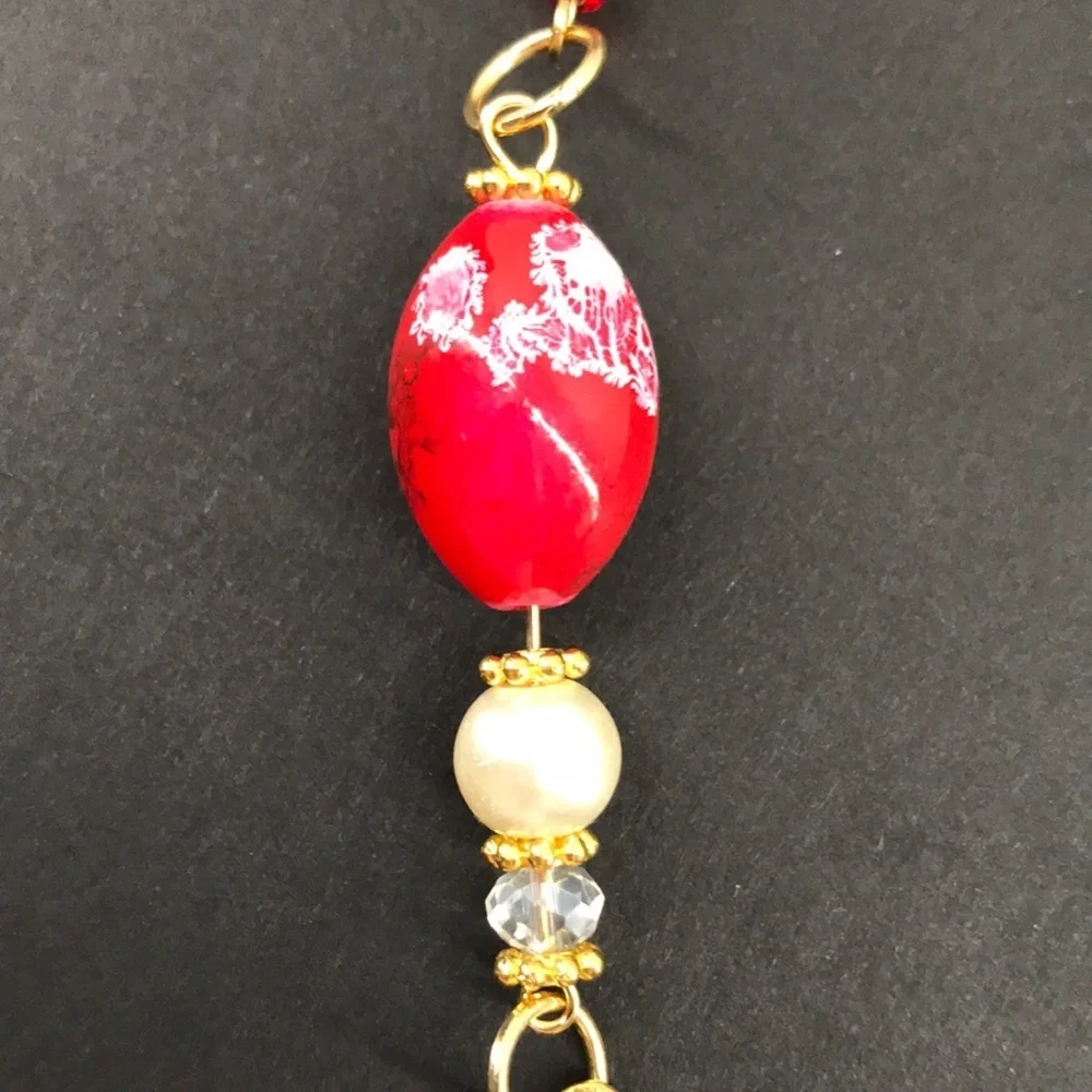 Lucys Lavish Likings capsule dangling item