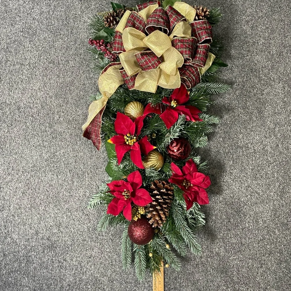 N/A burgundy poinsettia