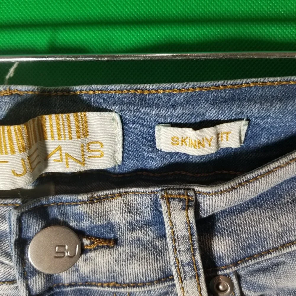 Street Jeans up sale