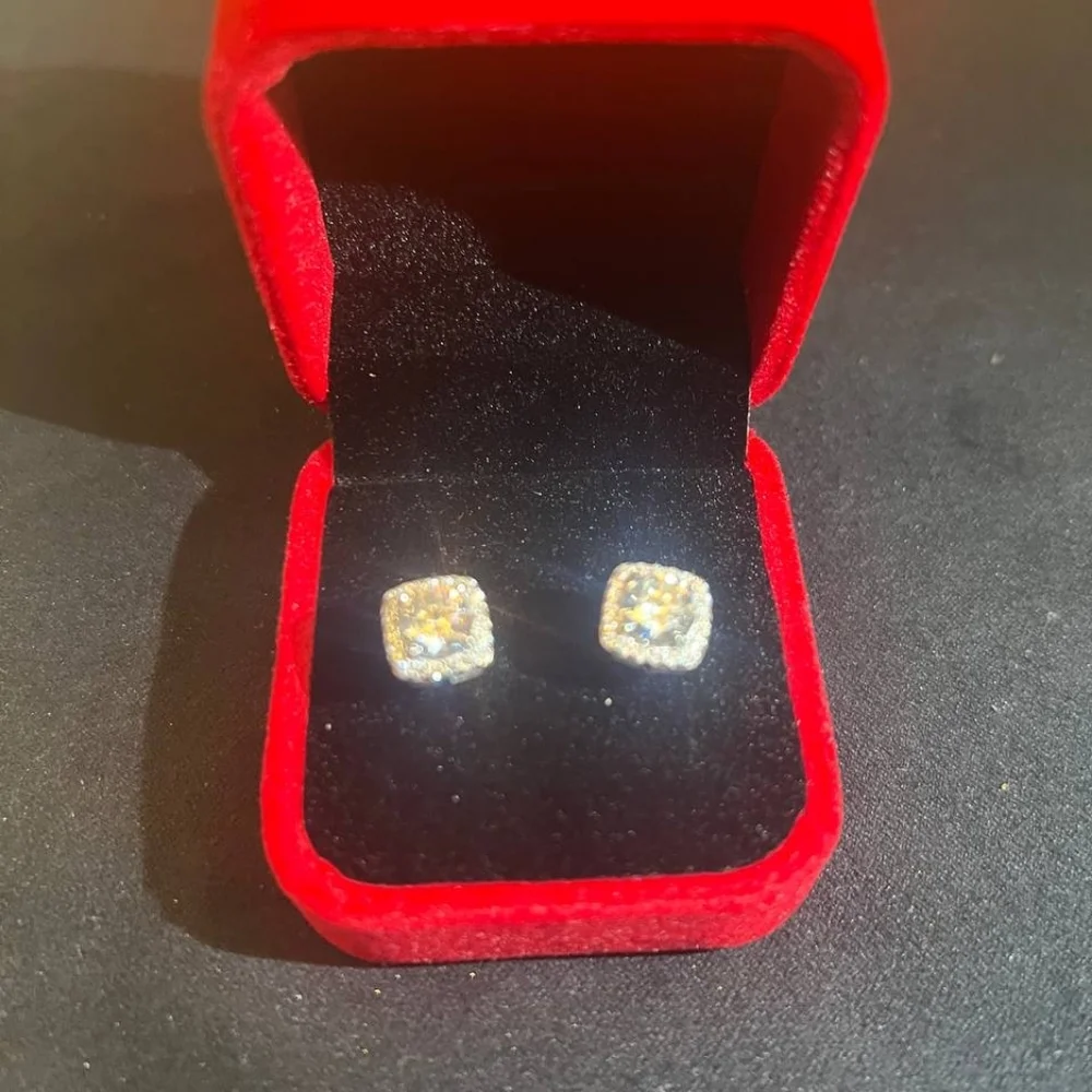 Certified Gale Moissanite certificates new