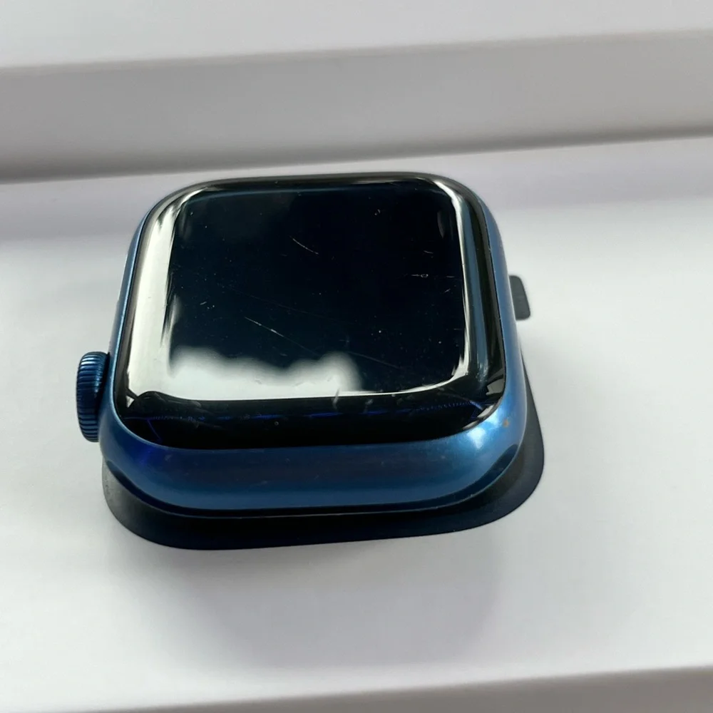 Apple series packaging includes