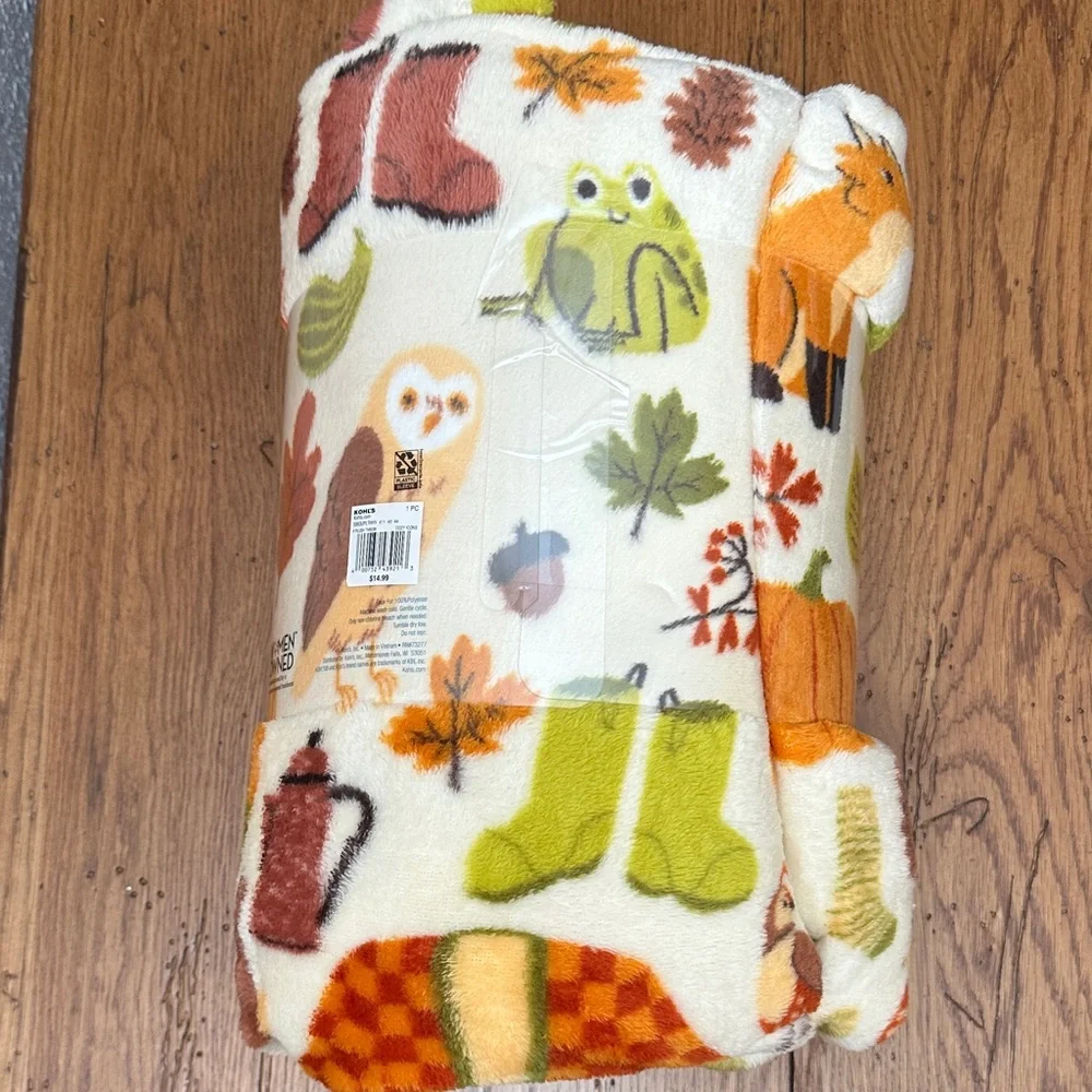 The Big One autumn acorns features