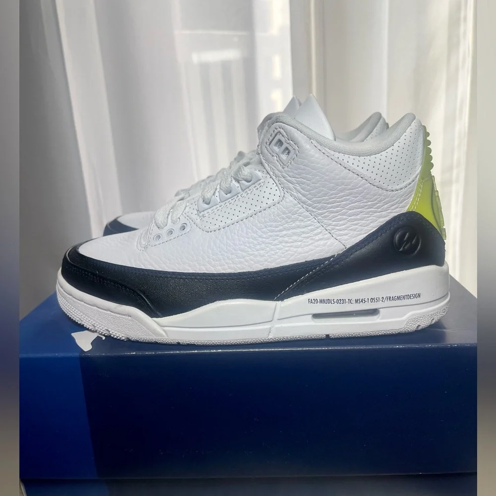 Deadstock Air Jordan 3 Retro SP 