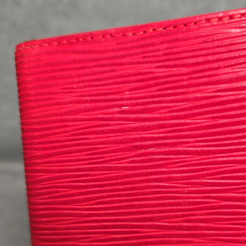 Louis Vuitton strap photos