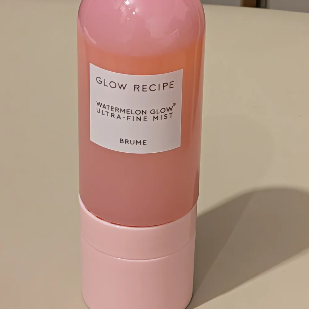 Glow Recipe hydrate refresh