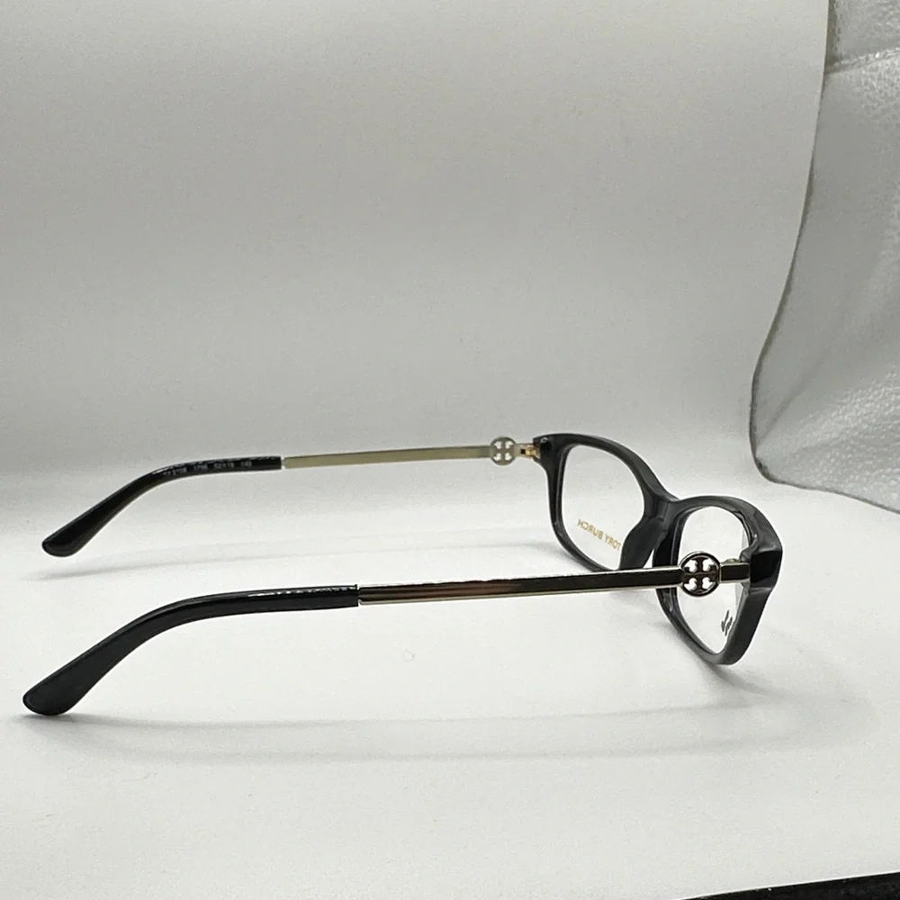 Tory Burch features style