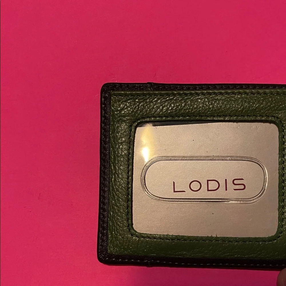 Lodis use black