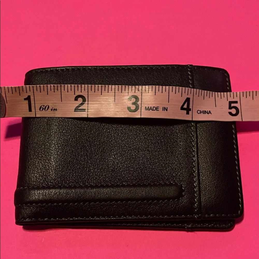 Lodis stylish wallet durable