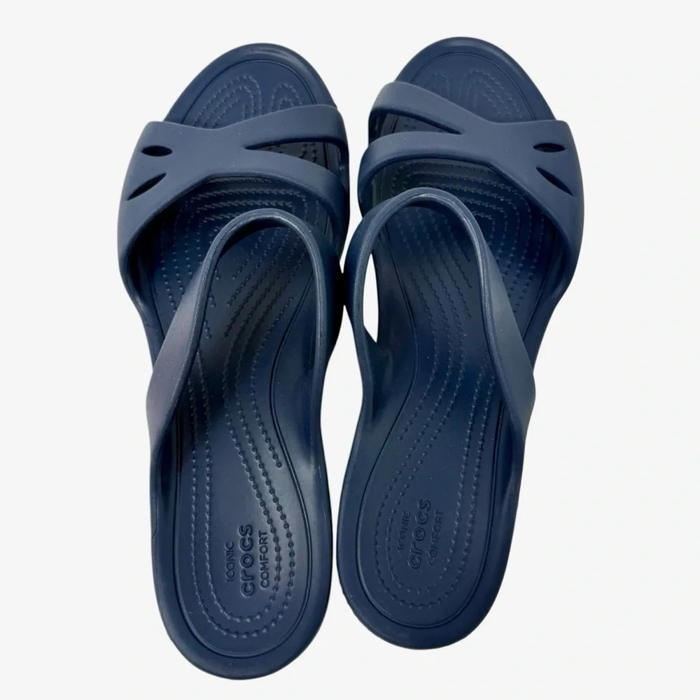 CROCS no size