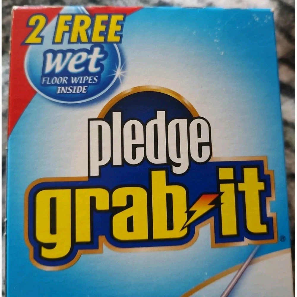 Pledge sleek wipes