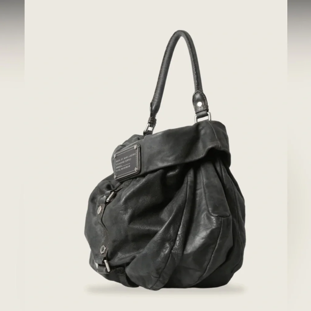 Marc Jacobs wear fading vintage