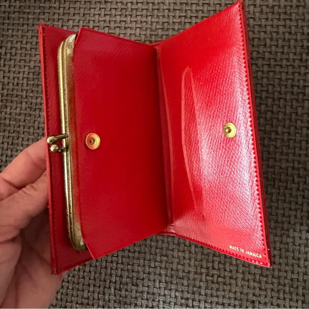 Unbranded vintage red