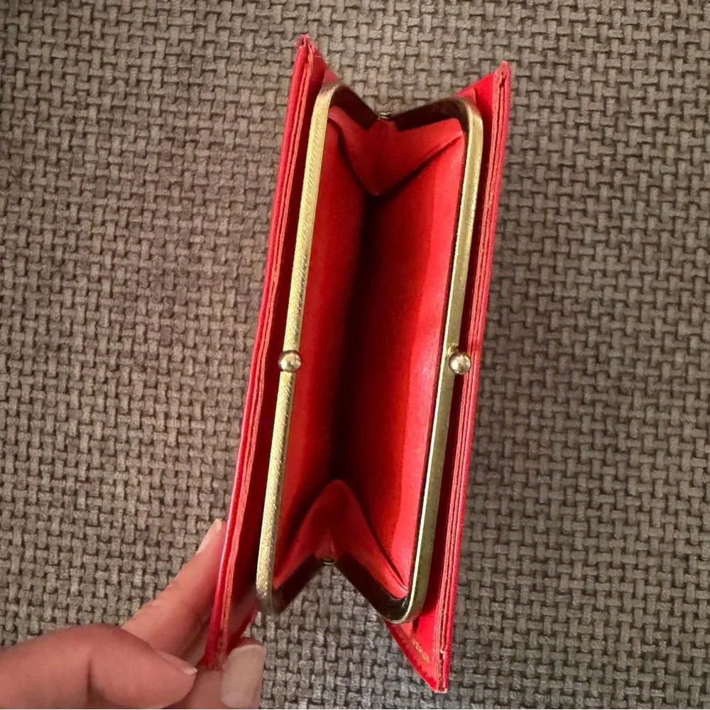 Unbranded vintage red