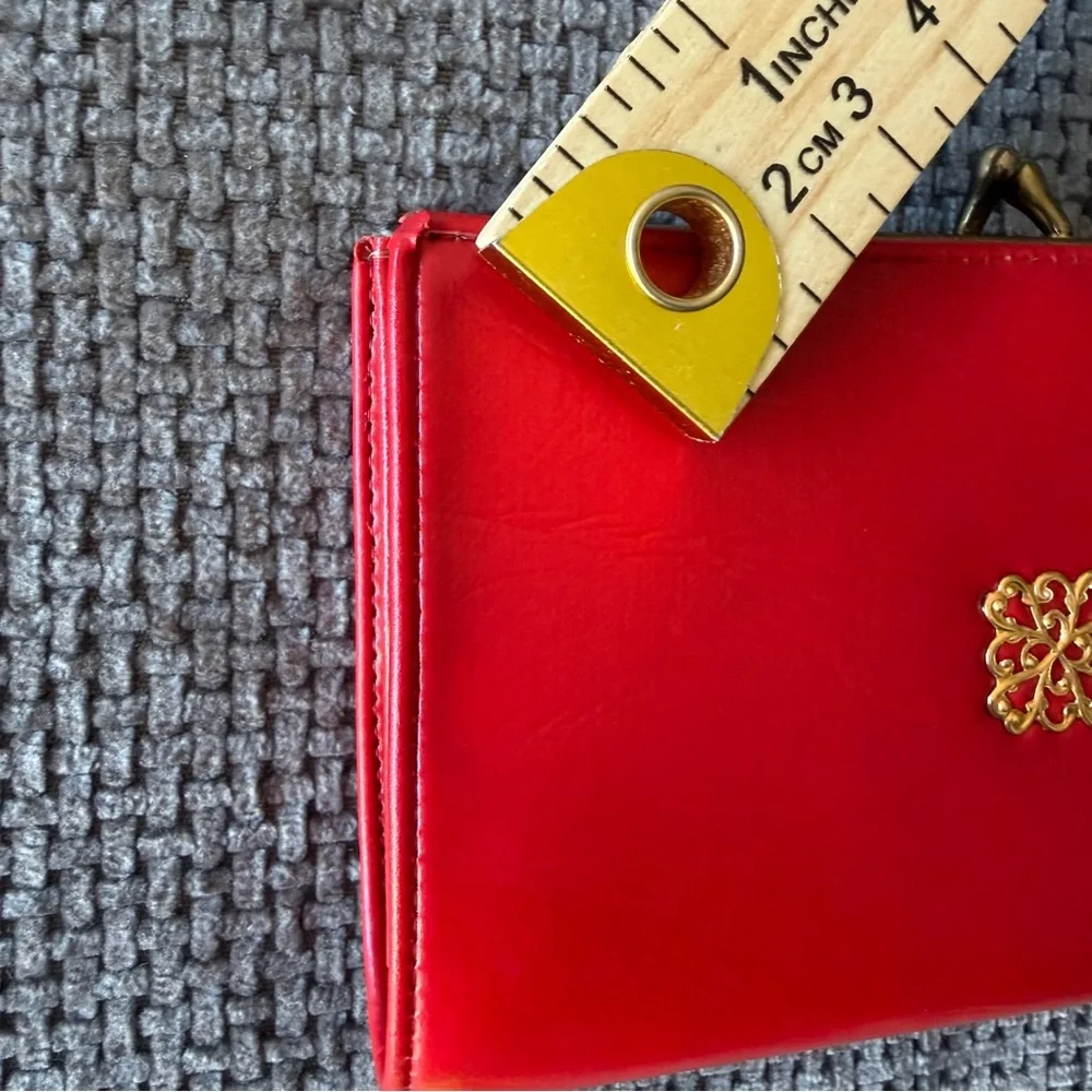 Unbranded vintage red
