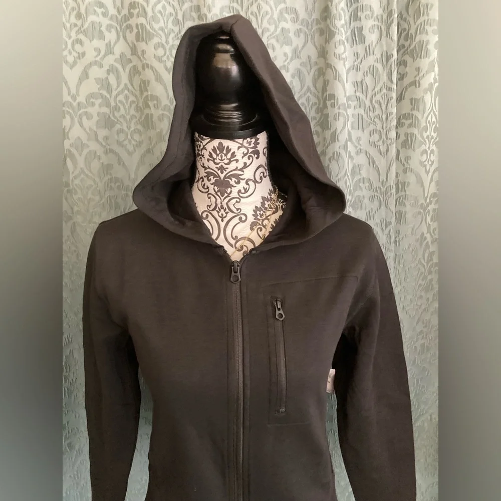 GAP 14 •nwt or