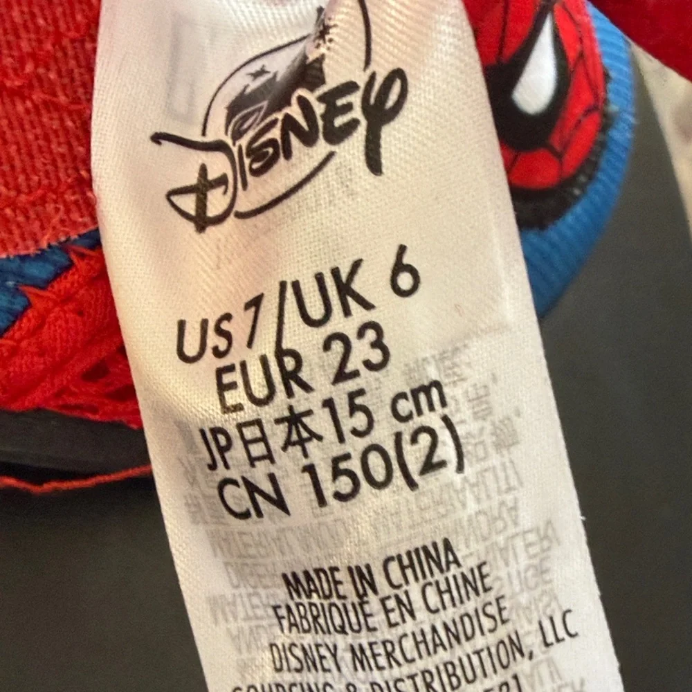 Disney nwt spider