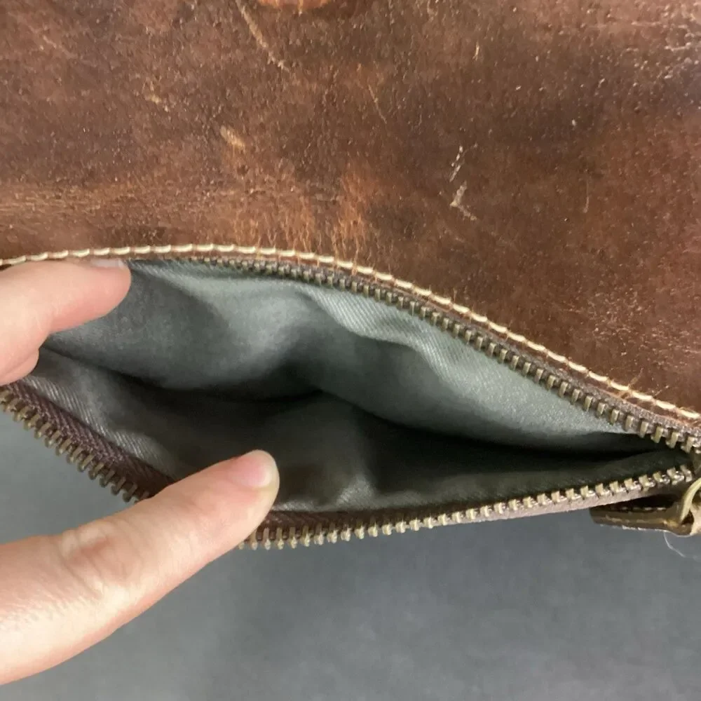 Aaron Leather Goods it inside inner
