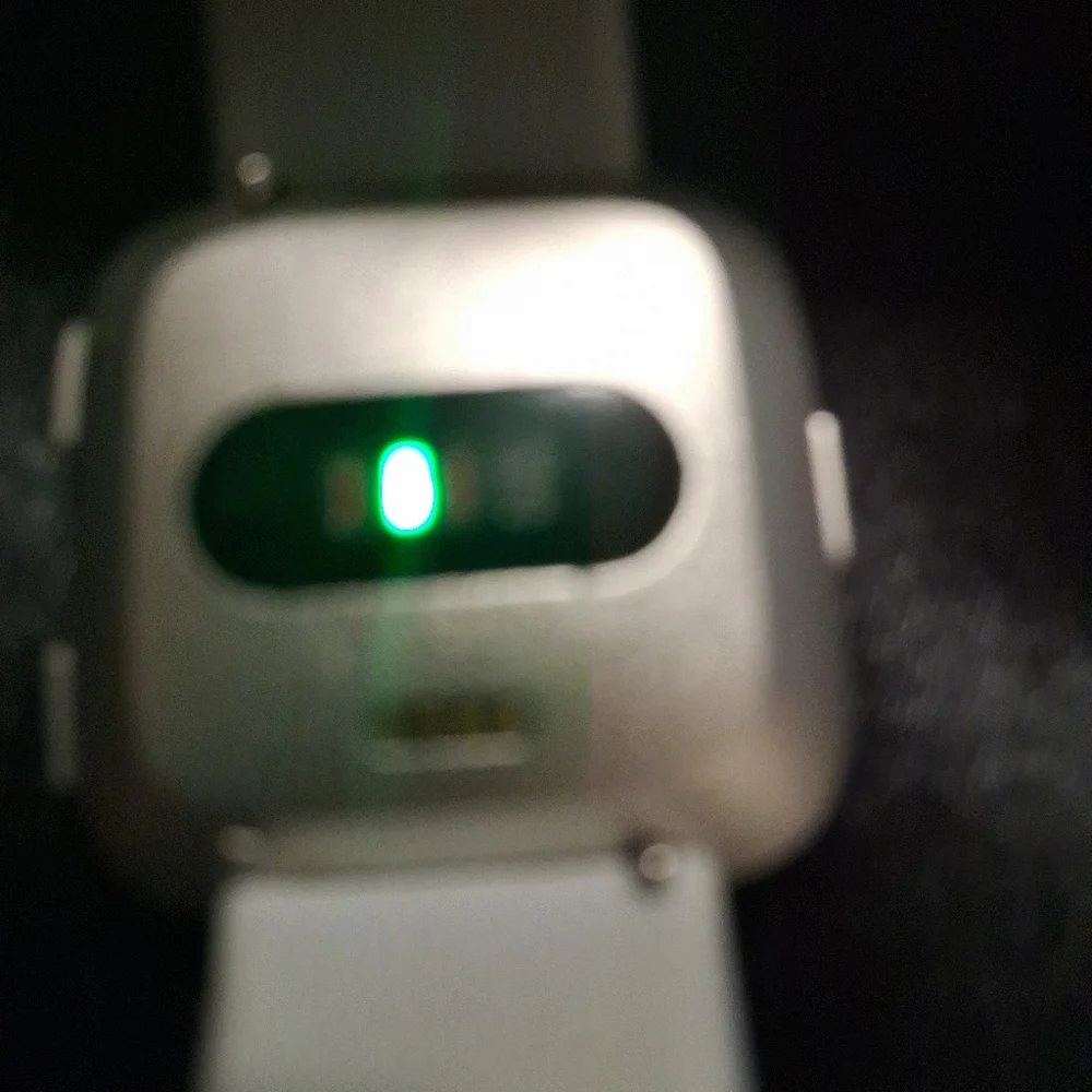 fitbit stay connected