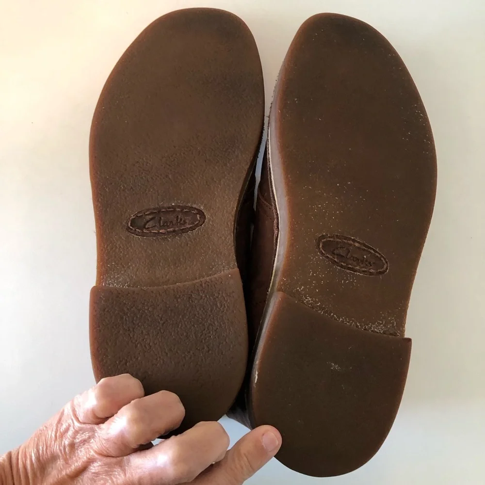 Clarks bushacre beeswax