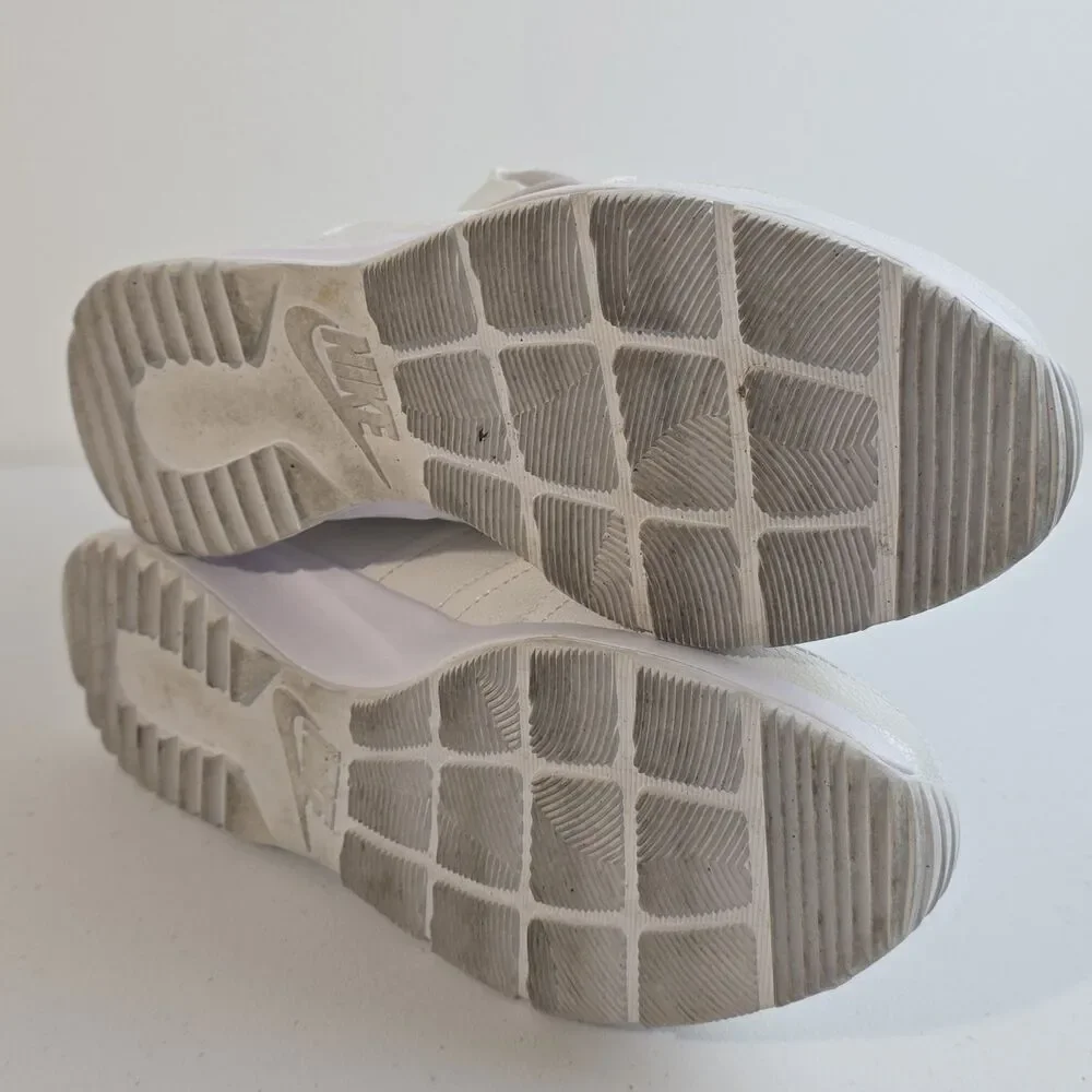 nike tanjun