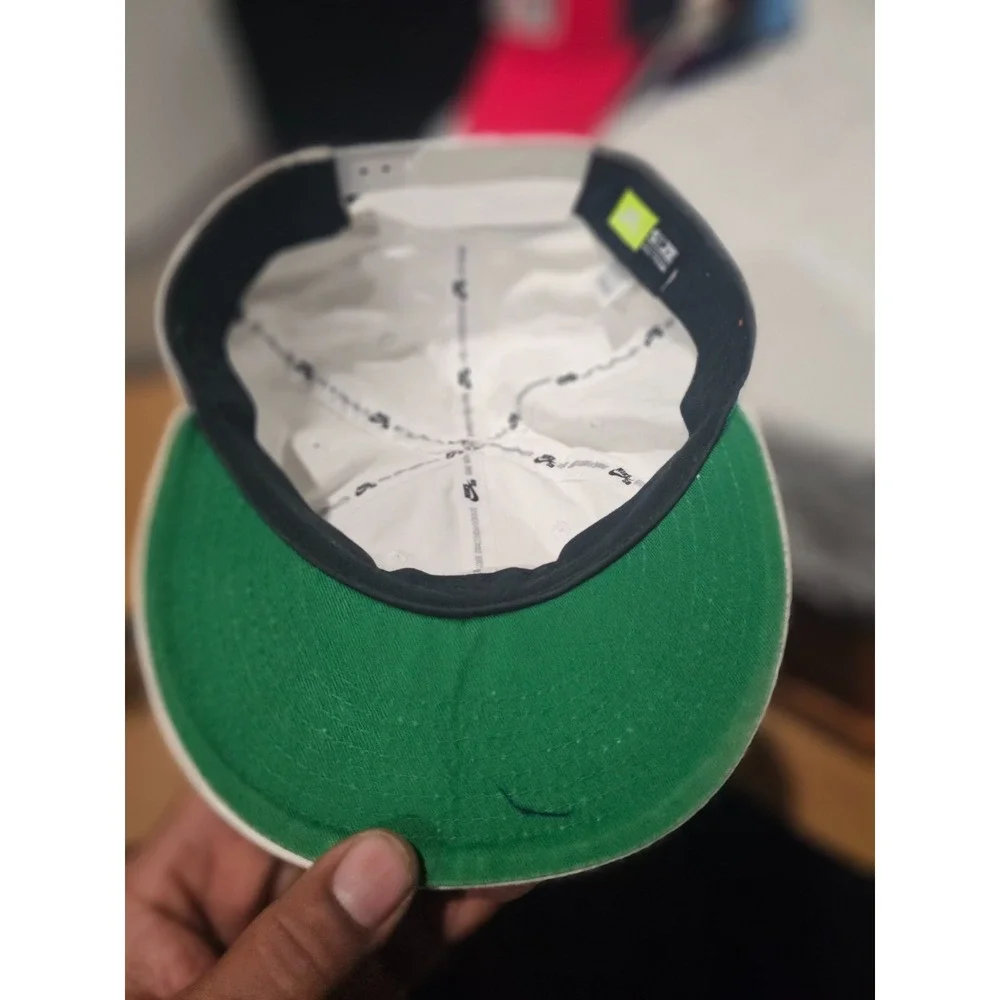 Nike fall back brand