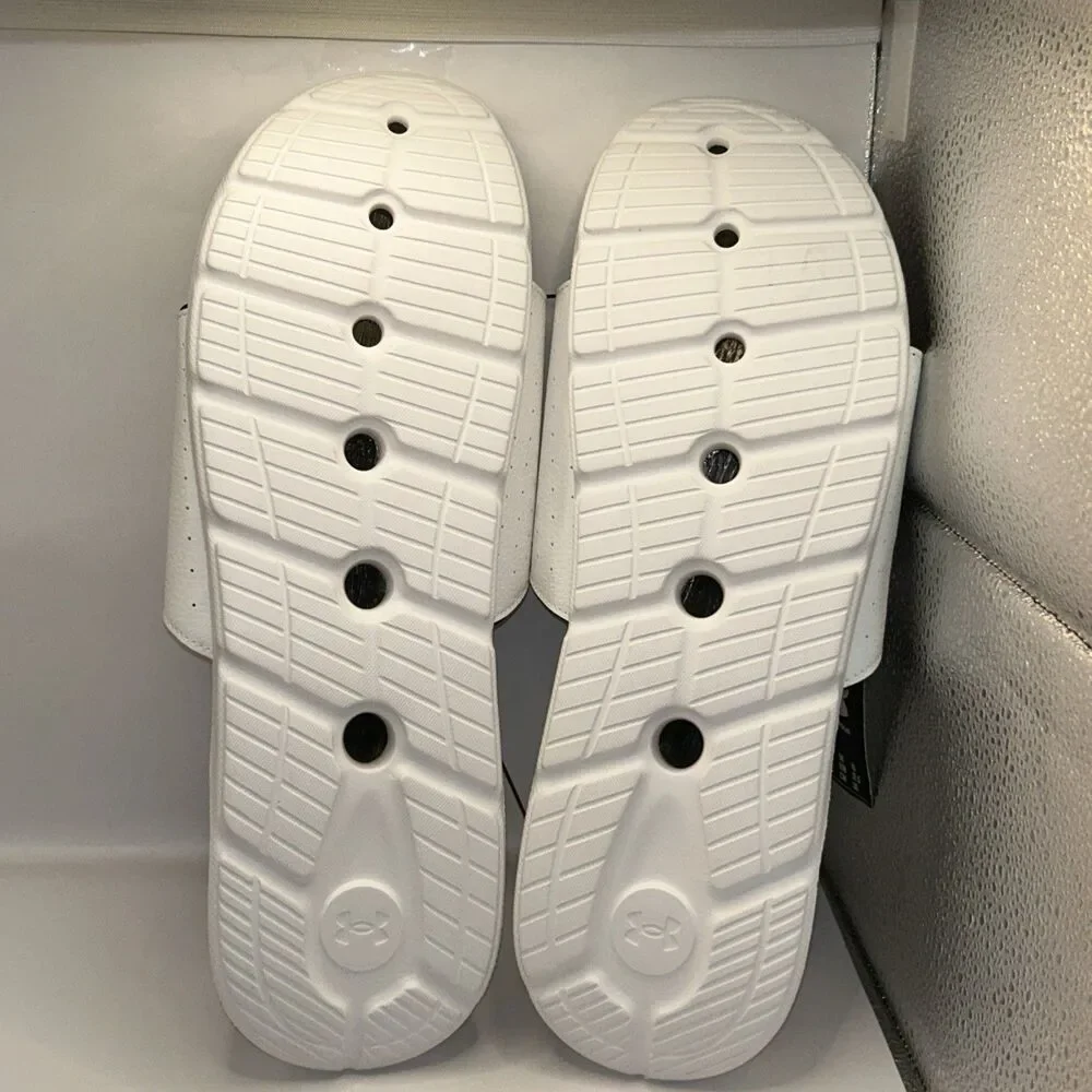 Under Armour 1135 size