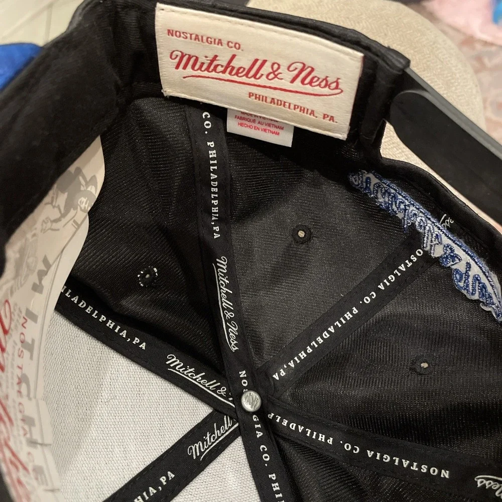 Mitchell & Ness hat good